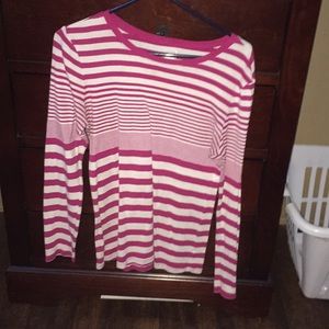 Cute striped t-shirt !!